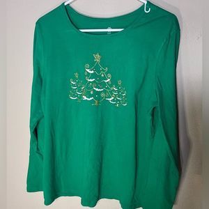 Holiday Tree T Shirt Christmas Tree Green long sleeve
